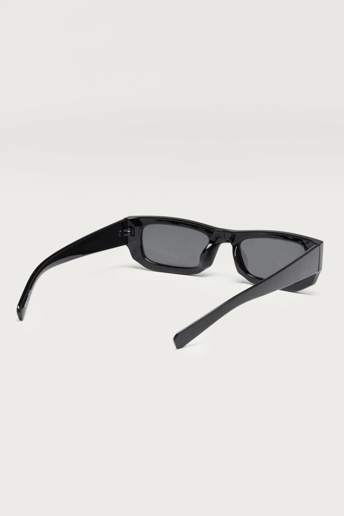 Matea Rectangle Sunglasses - Image 4