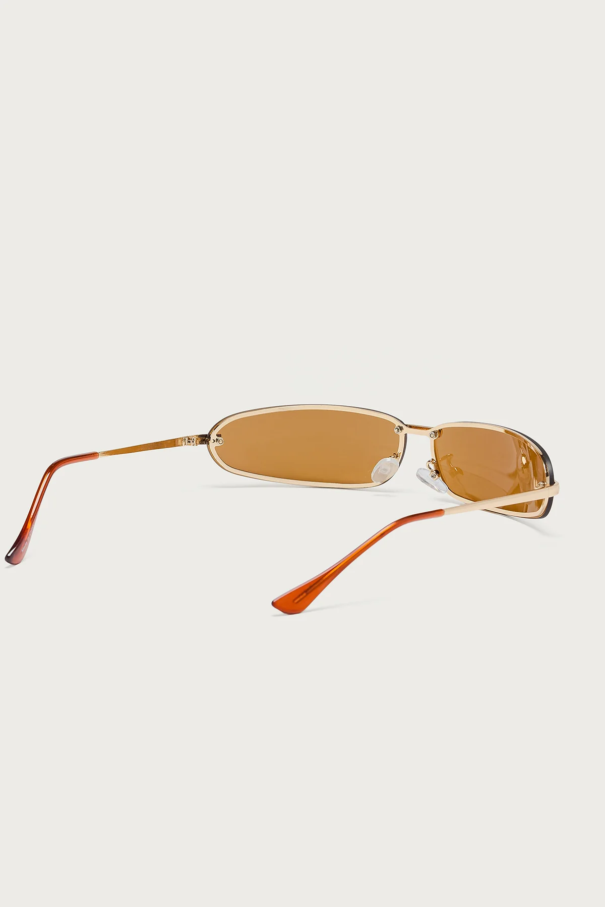 Golden Era Oval Sunglasses - Image 4