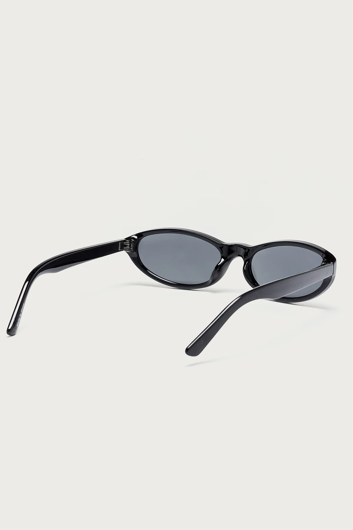 Alejandra Oval Sunglasses - Image 4