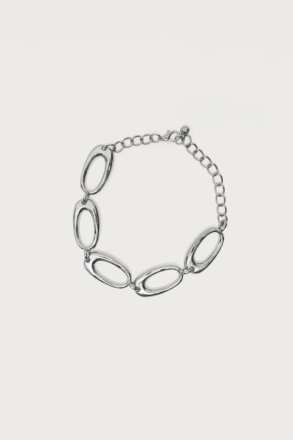 Linked Oval Chain Bracelet - Image 2
