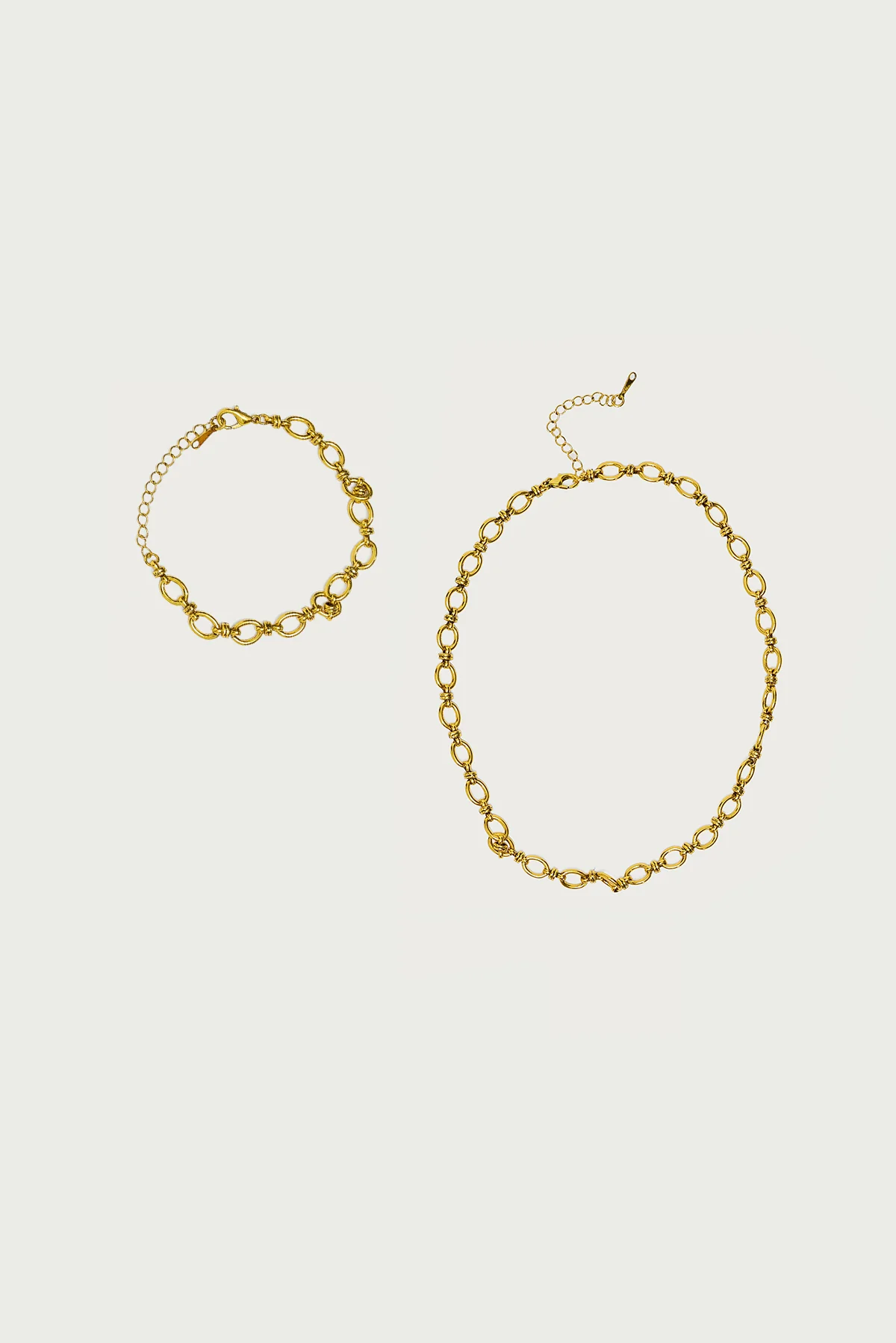 Oval Chain Necklace & Bracelet Set - Image 2