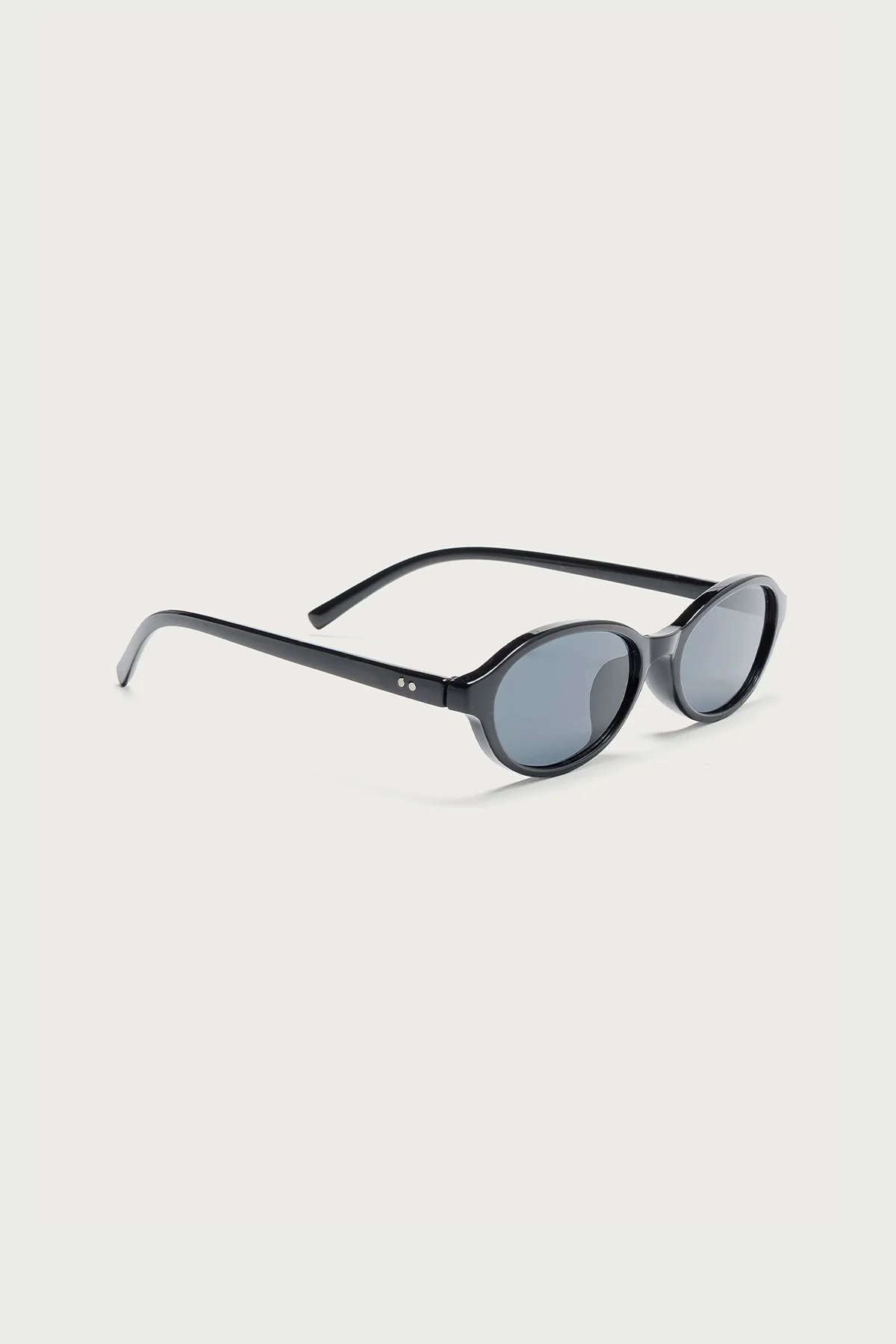 Sunny Babe Oval Sunglasses - Image 3