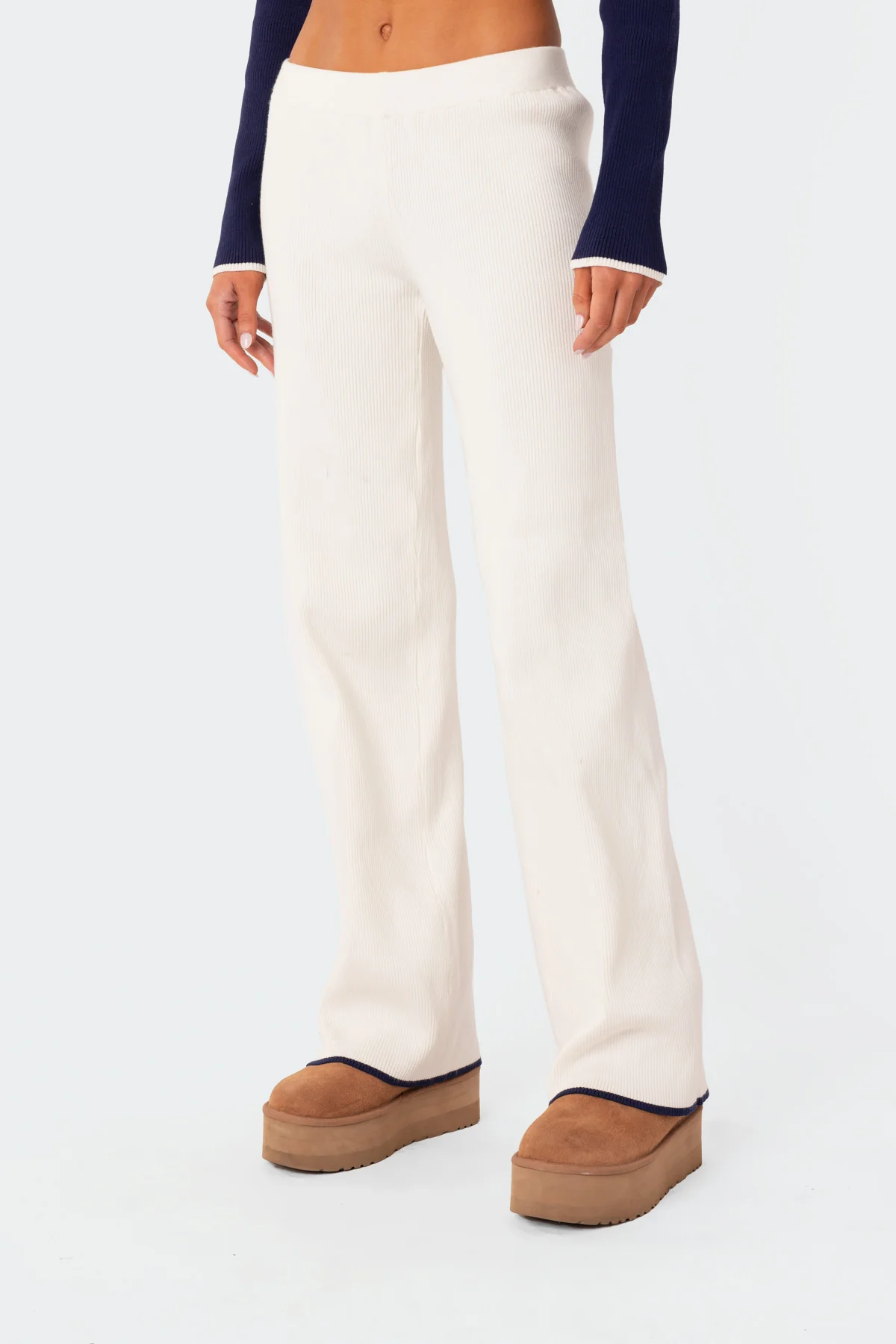 Jax Low Rise Knitted Pants - Image 3