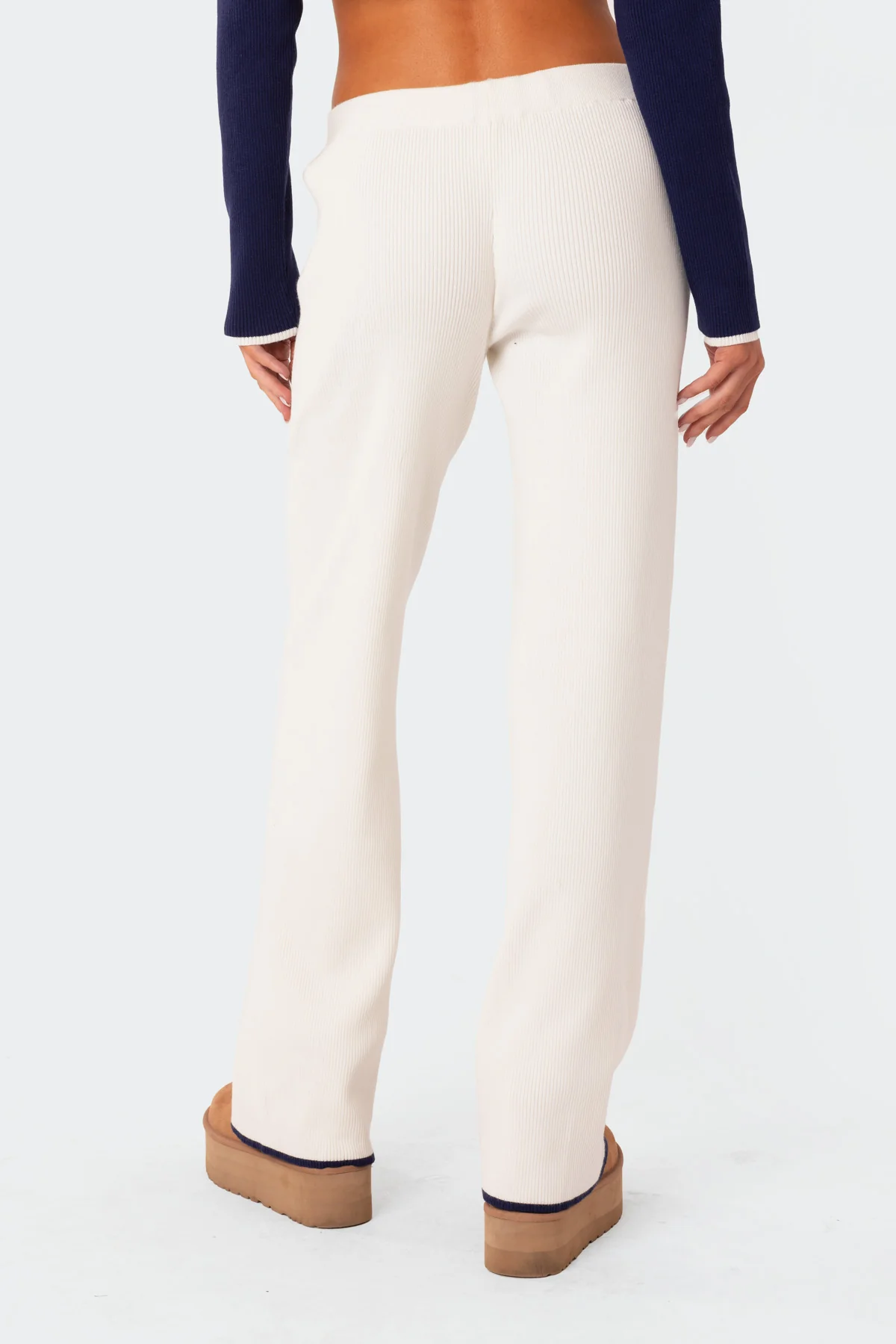 Jax Low Rise Knitted Pants - Image 4
