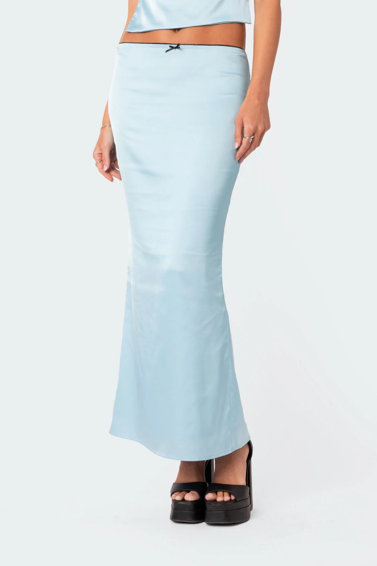 Satin Effect Back Slitted Low Rise Maxi Skirt - Image 2