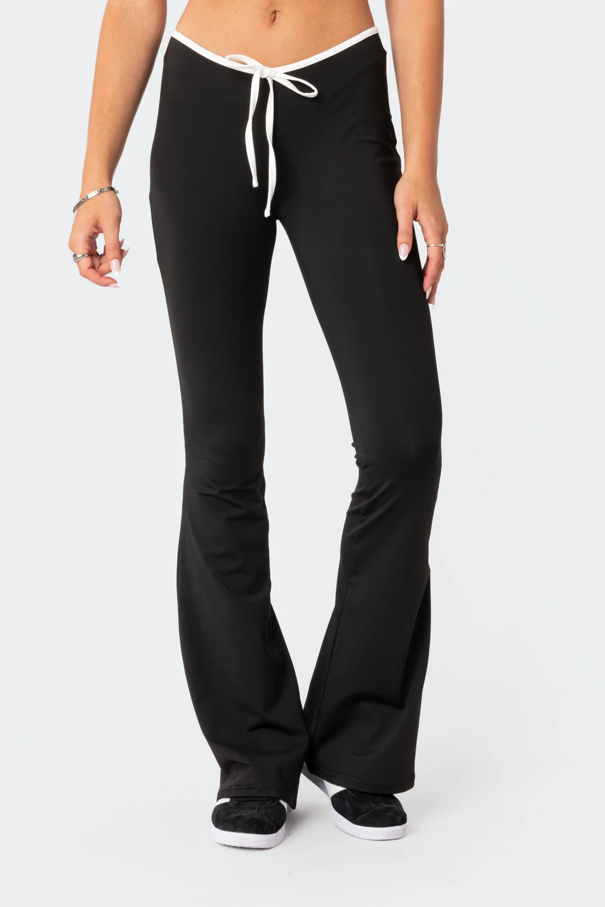 Leighton Contrast Tie Flared Pants - Image 3