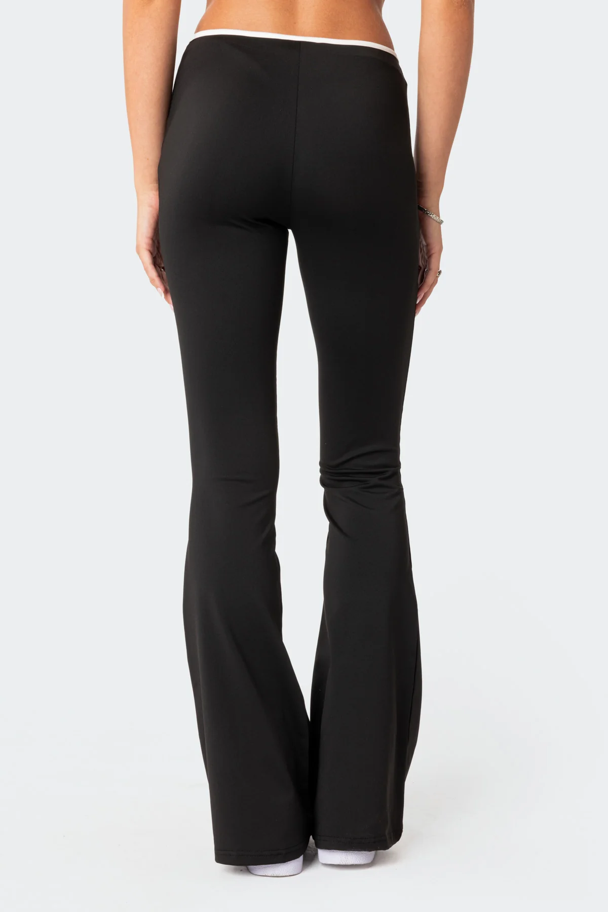 Leighton Contrast Tie Flared Pants - Image 4