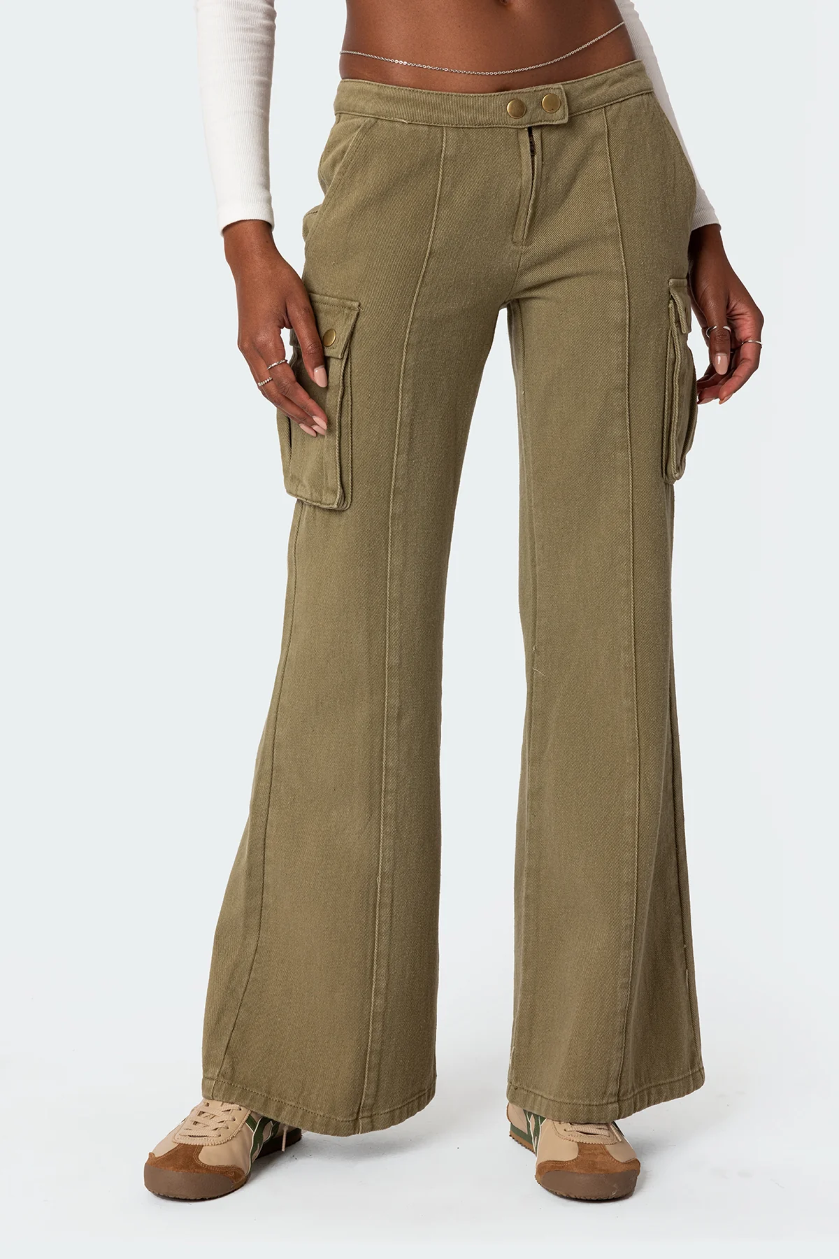 Sabri Low Rise Flared Cargo Jeans - Image 2
