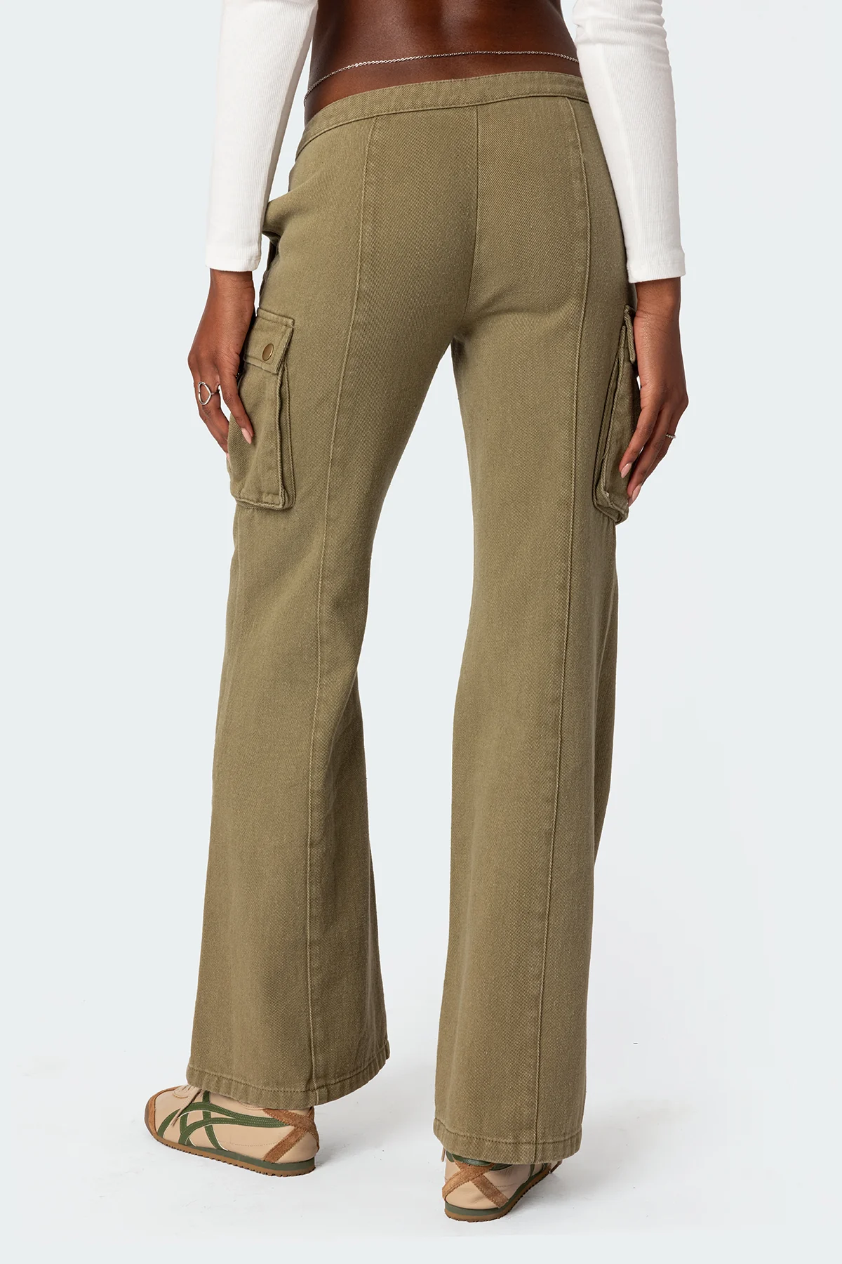 Sabri Low Rise Flared Cargo Jeans - Image 4