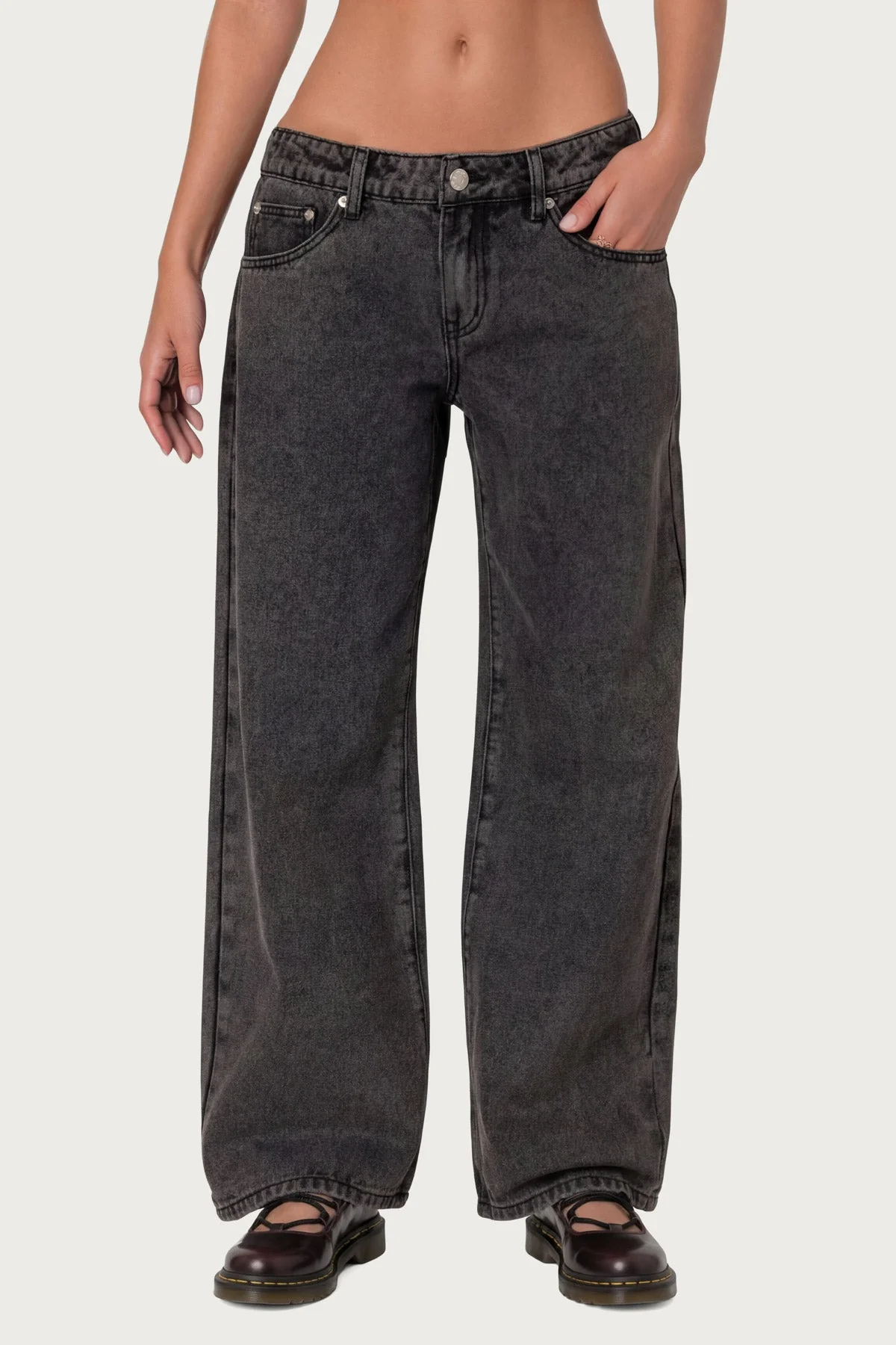 Petite Raelynn Washed Low Rise Baggy Jeans - Image 2
