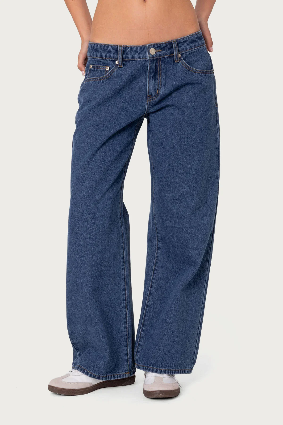 Petite Raelynn Washed Low Rise Baggy Jeans - Image 2