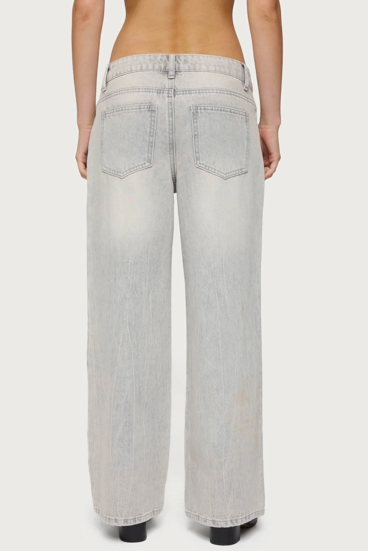 Petite Magda Acid Wash Low Rise Baggy Jeans - Image 5