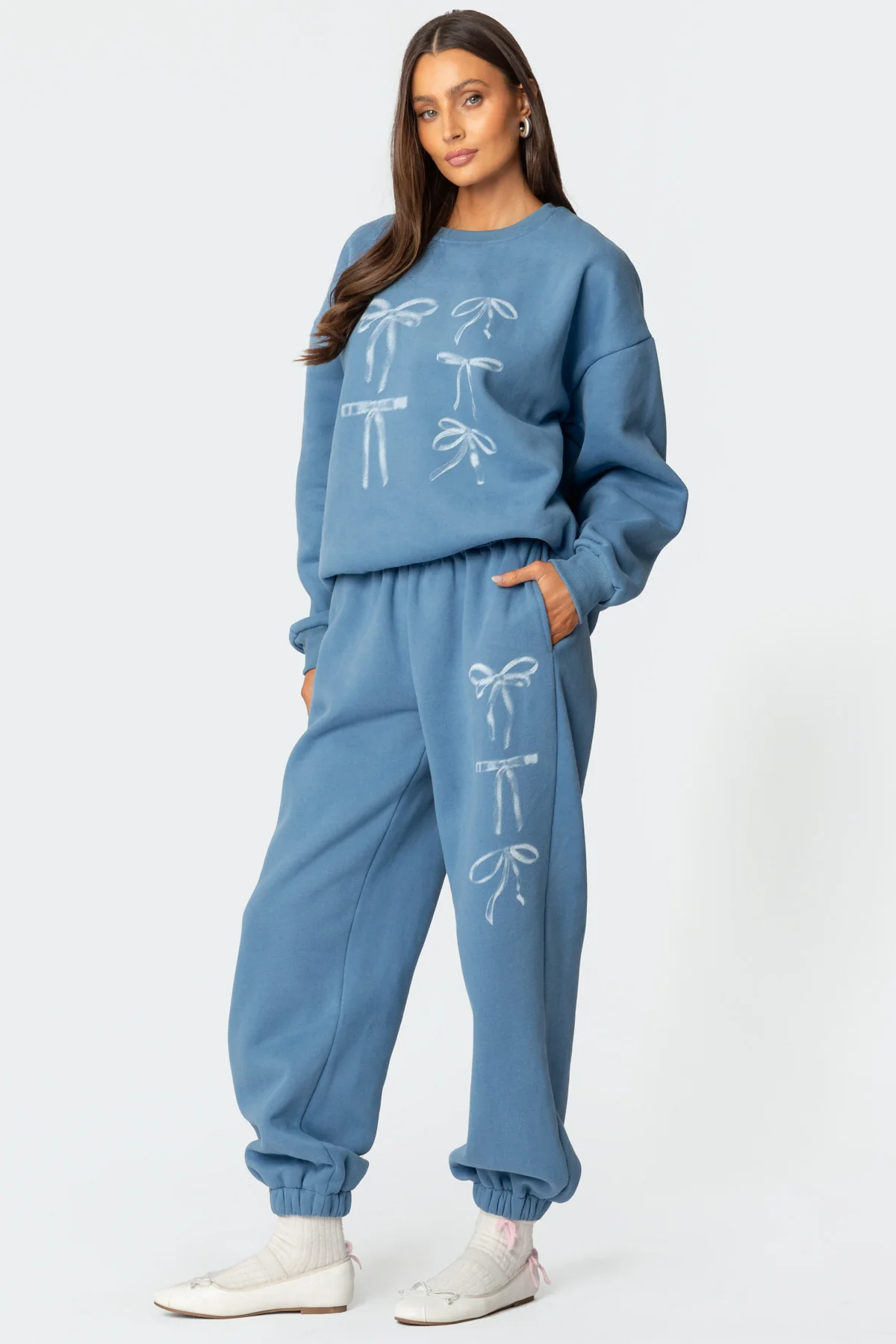 Bow Bliss Oversized Sweatpants - Image 4
