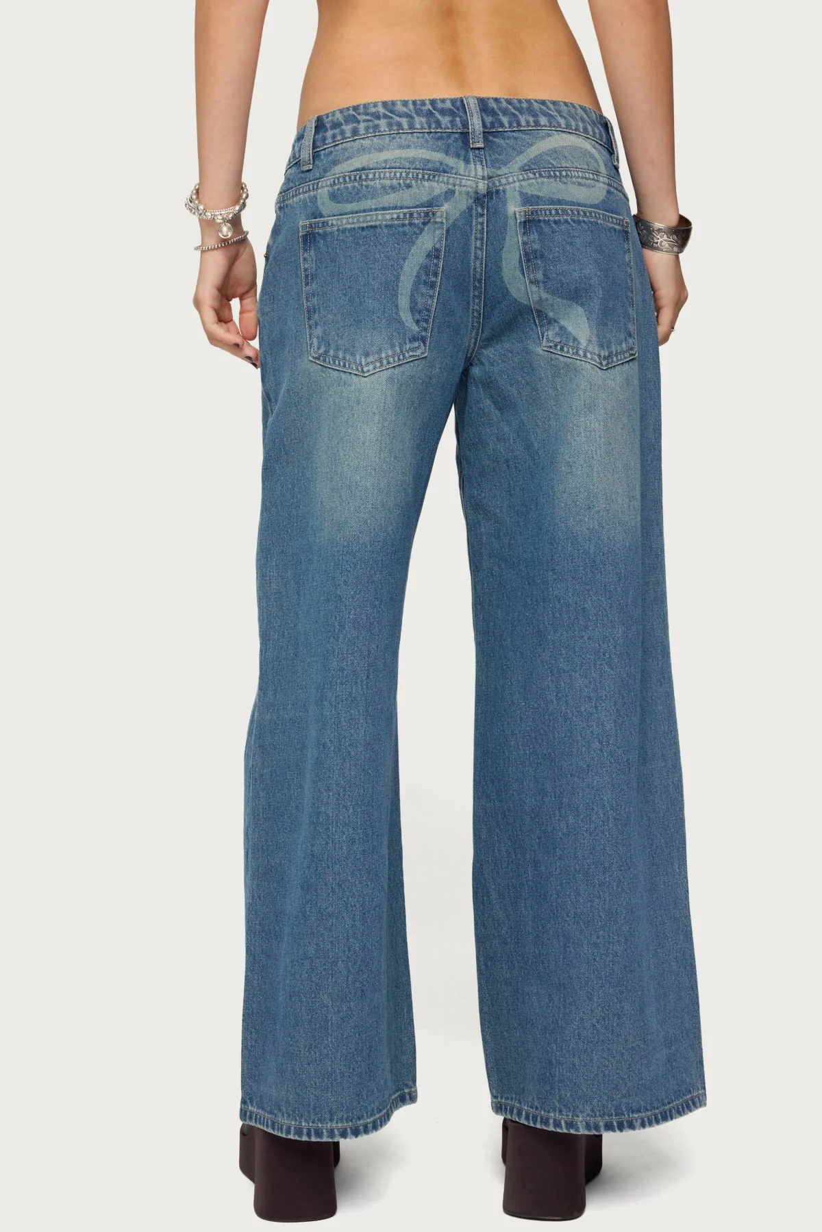 Petite Vyxen Vintage Washed Low Rise Baggy Jeans - Image 6