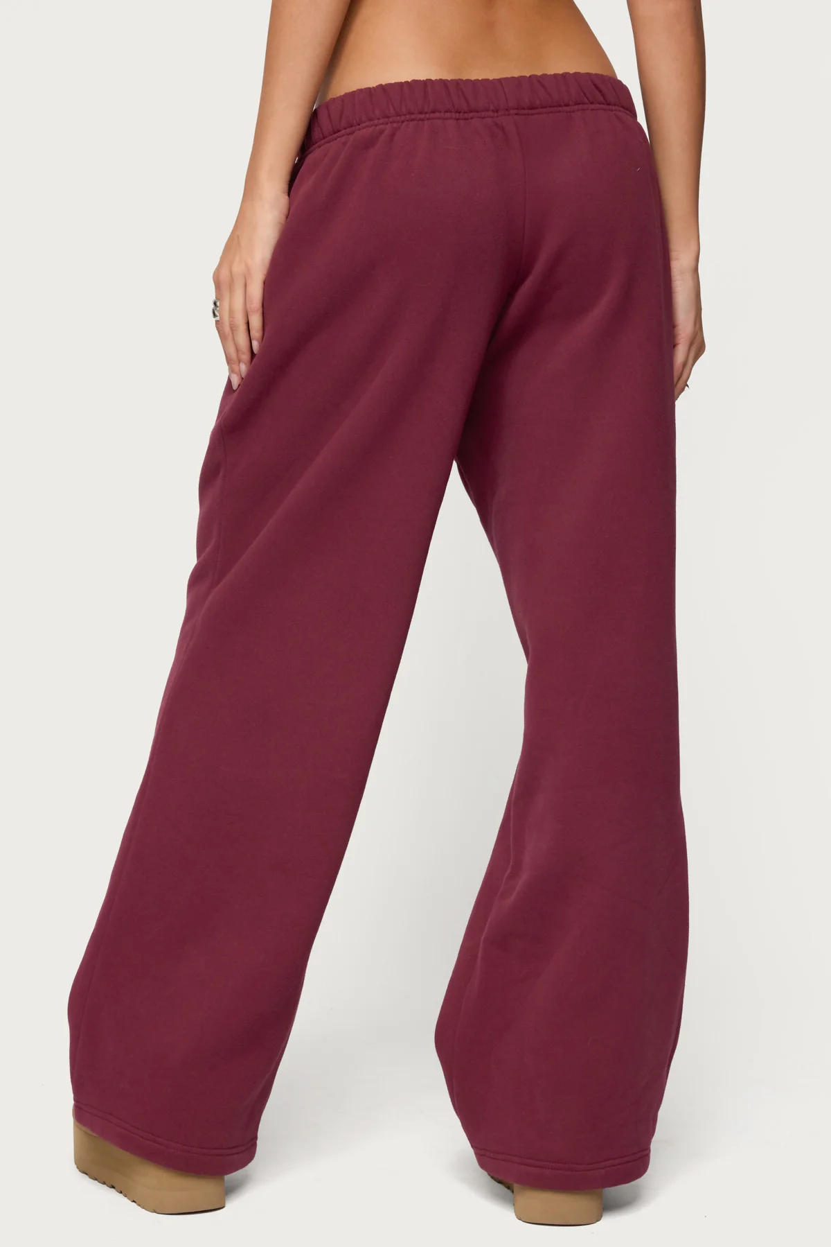 Camo Crush Edikted Sweatpants - Image 4