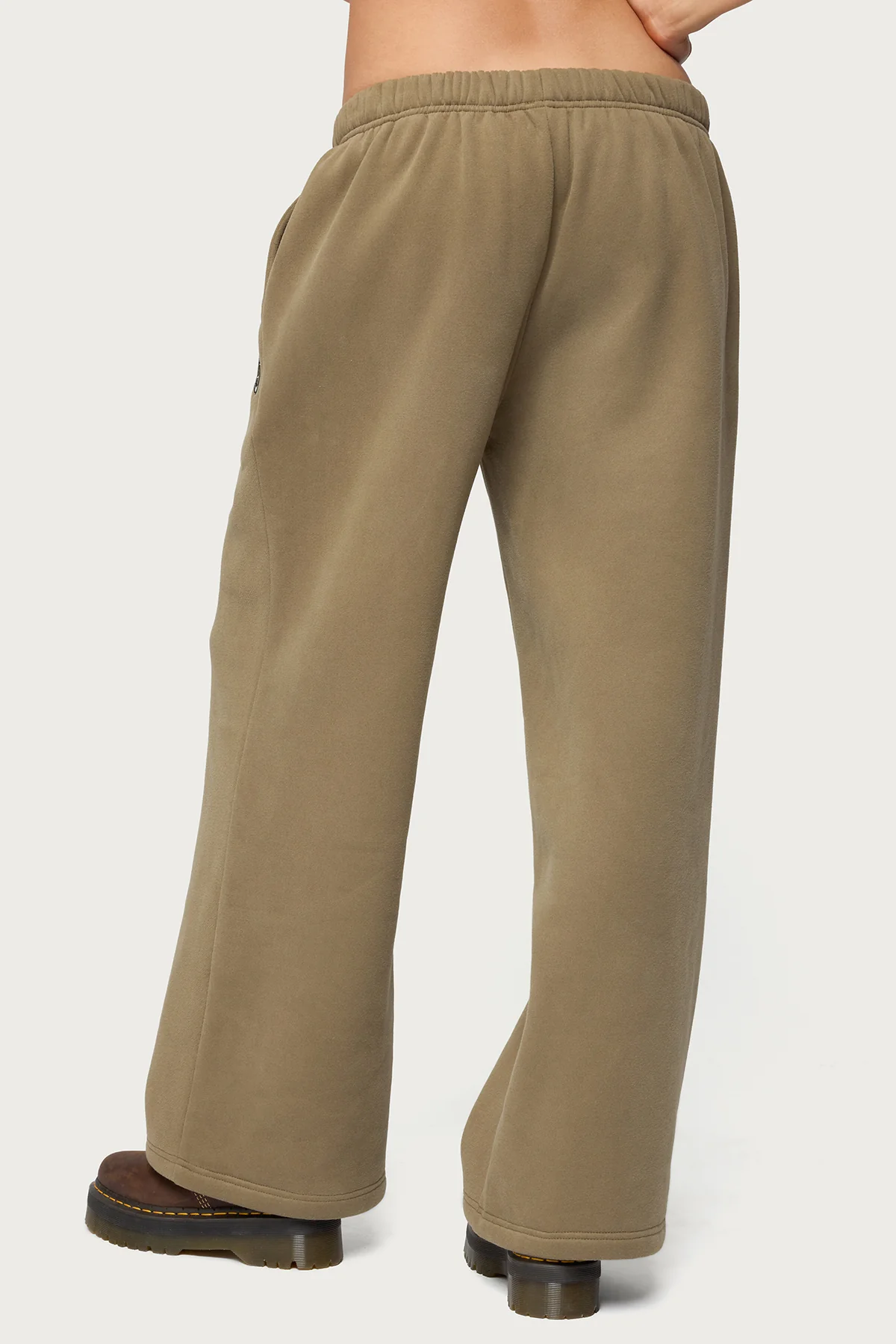 Camo Crush Edikted Sweatpants - Image 4