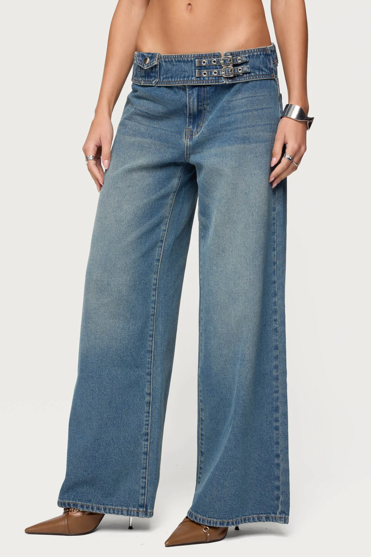 Double Buckle Low Rise Baggy Jeans - Image 4