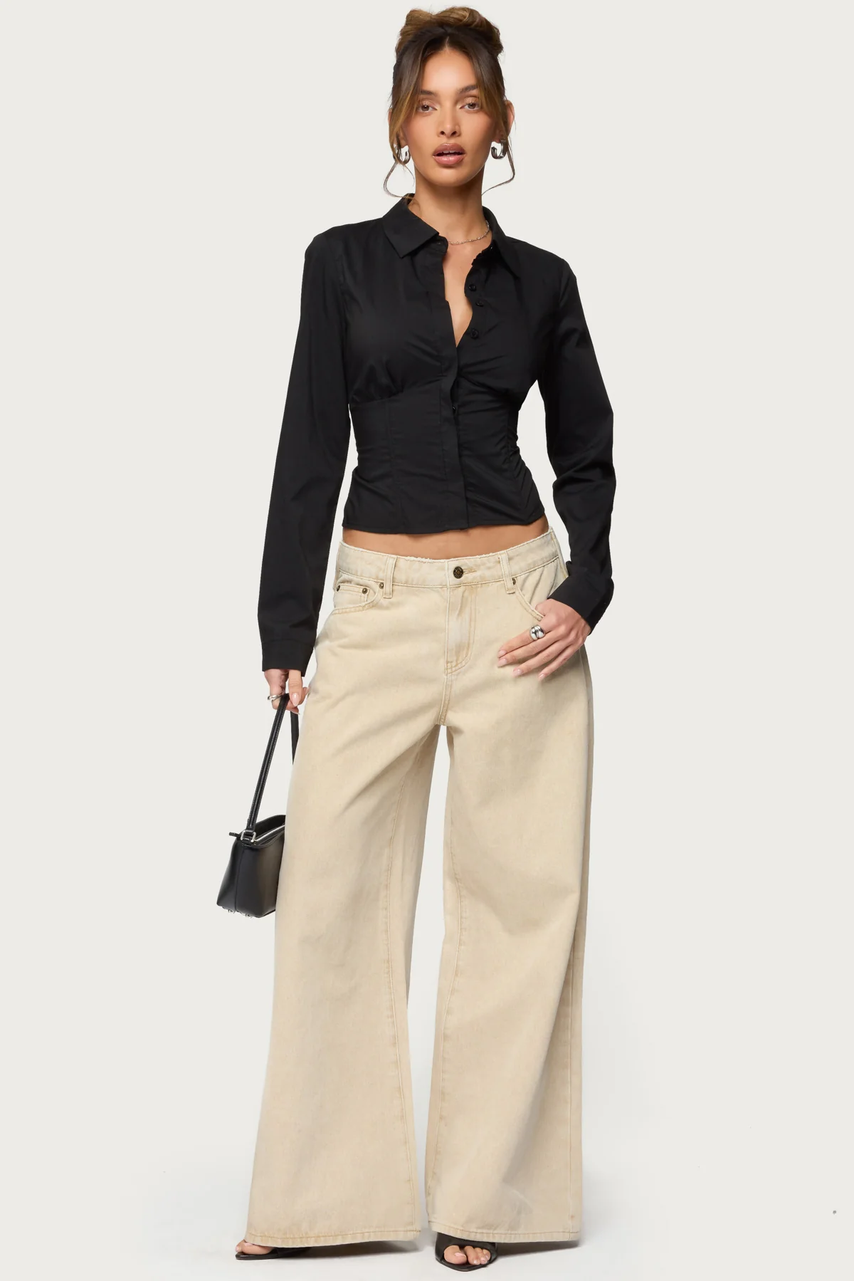 Buttoned Belt Low Rise Baggy Jeans - Image 2
