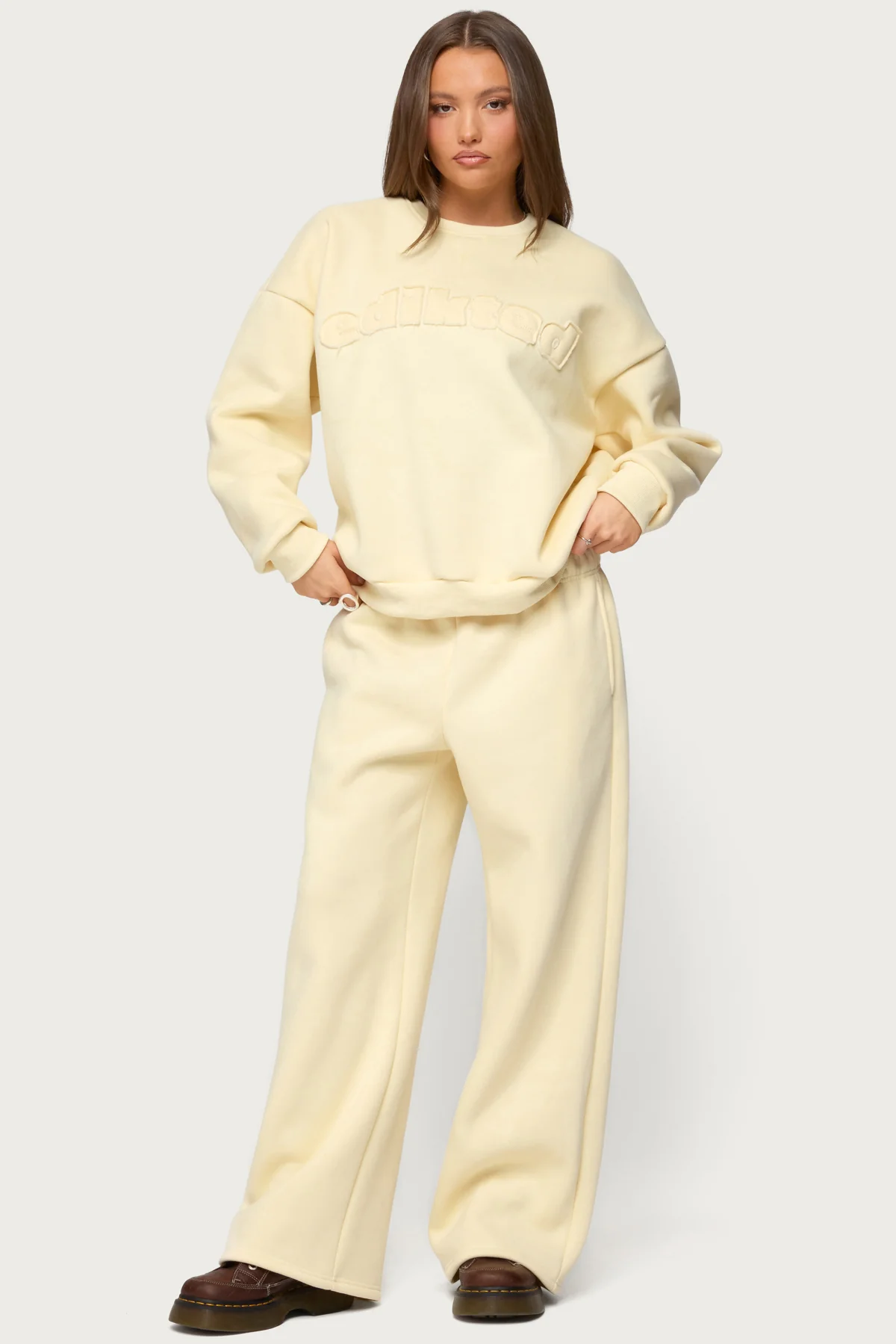 Jaylie Edikted Sweatshirt - Image 5