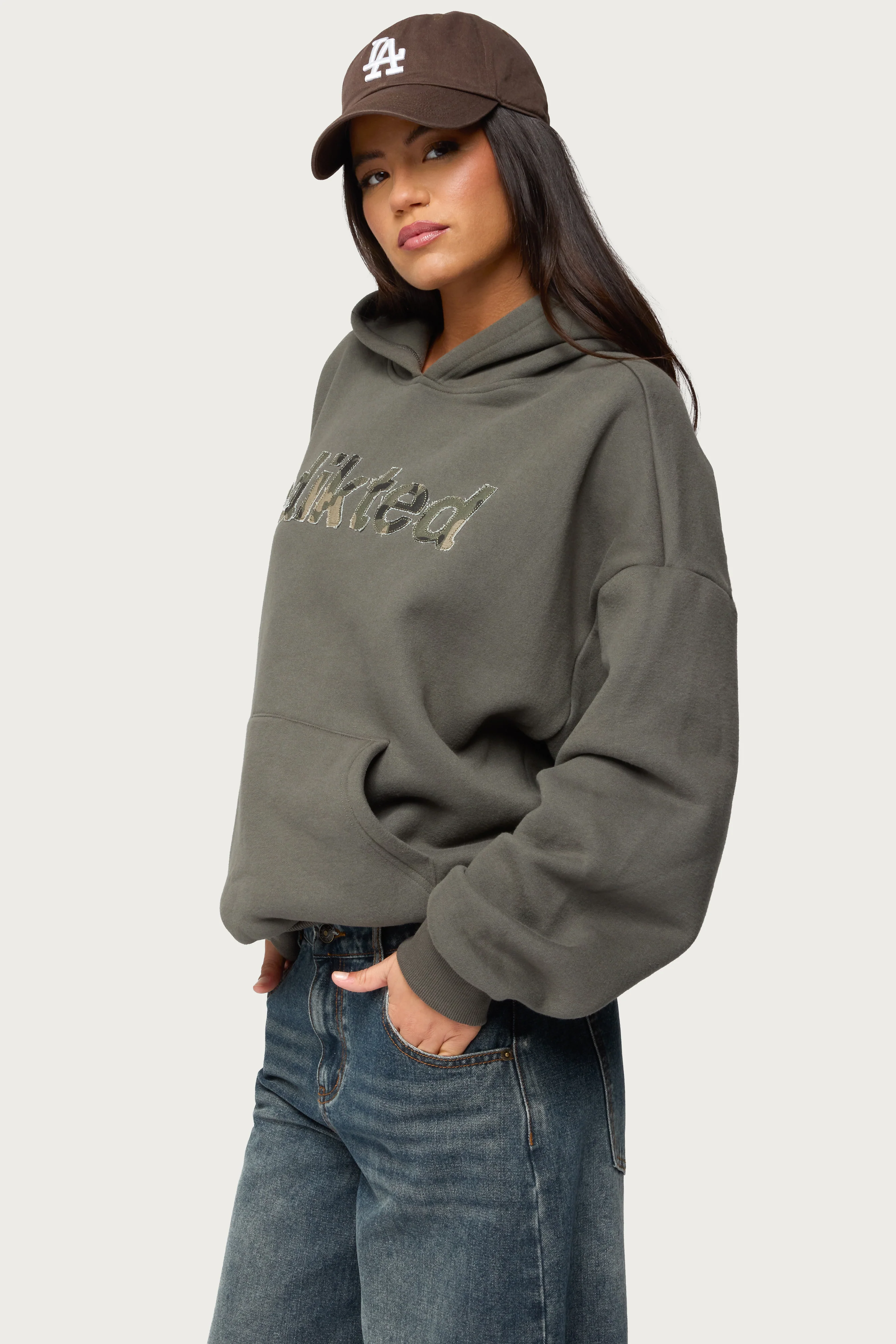 Camo Cutie Edikted Oversized Hoodie - Image 4