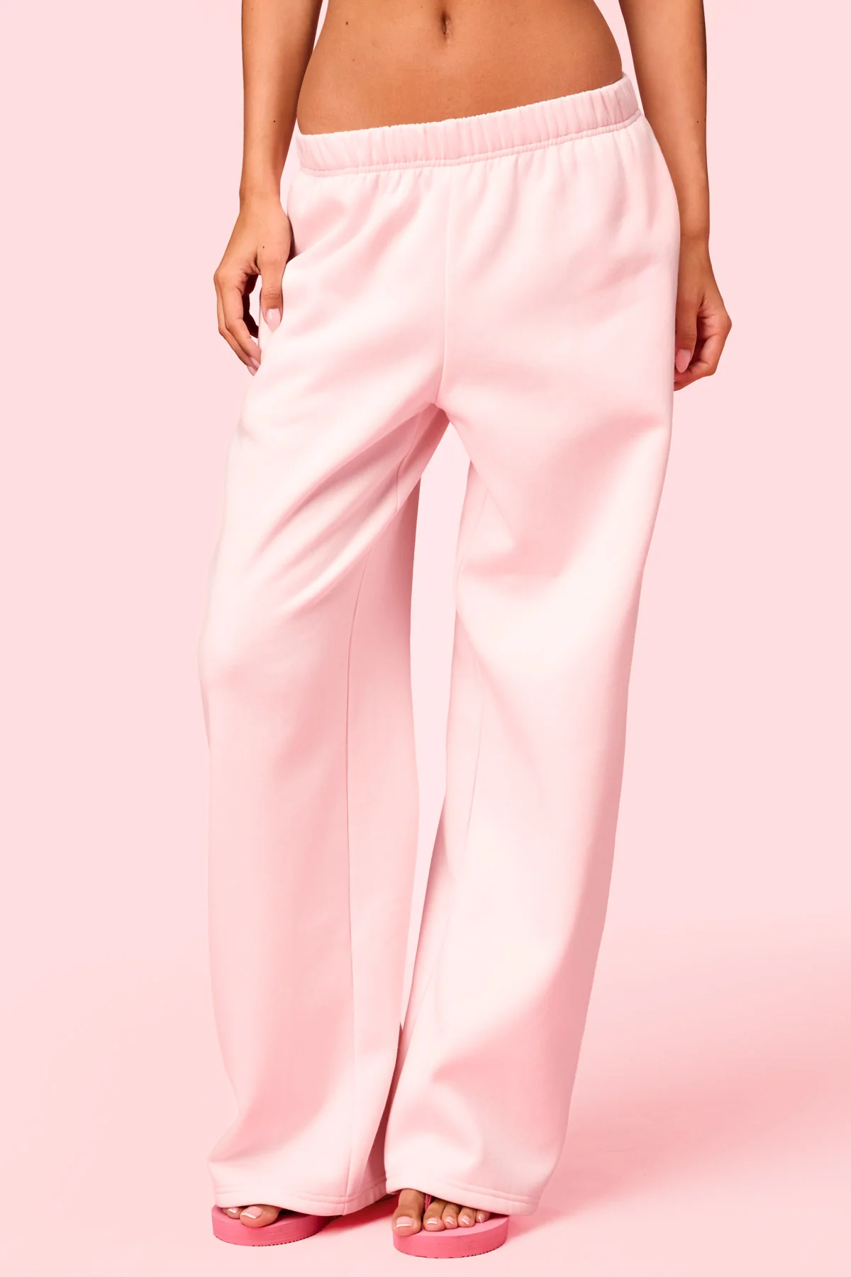 Edikted Hearts Barbie™ Baggy Sweatpants - Image 4