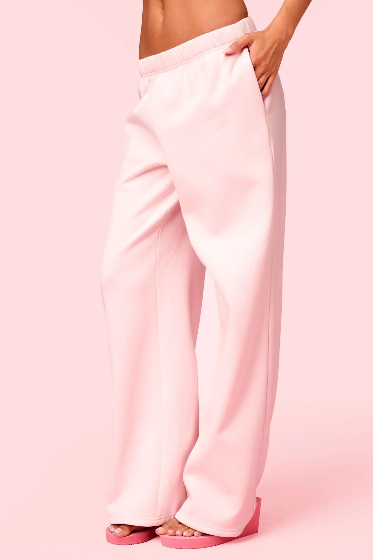 Edikted Hearts Barbie™ Baggy Sweatpants - Image 6