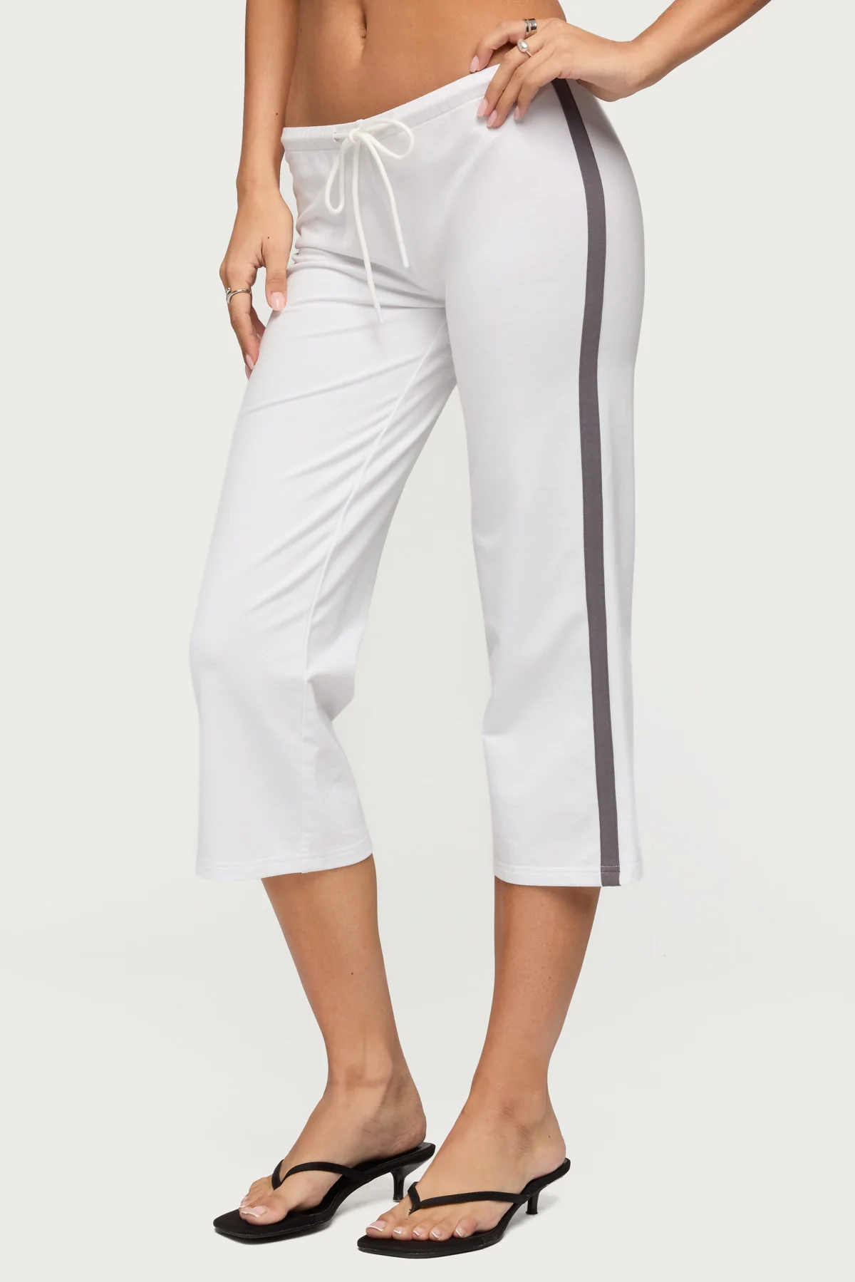 Milene Contrast Terry Capri Pants - Image 3