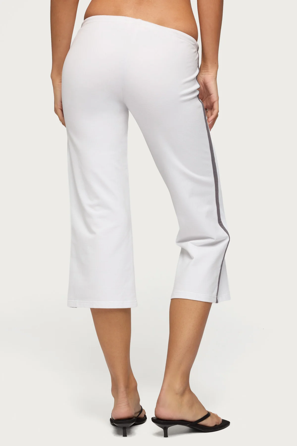 Milene Contrast Terry Capri Pants - Image 4
